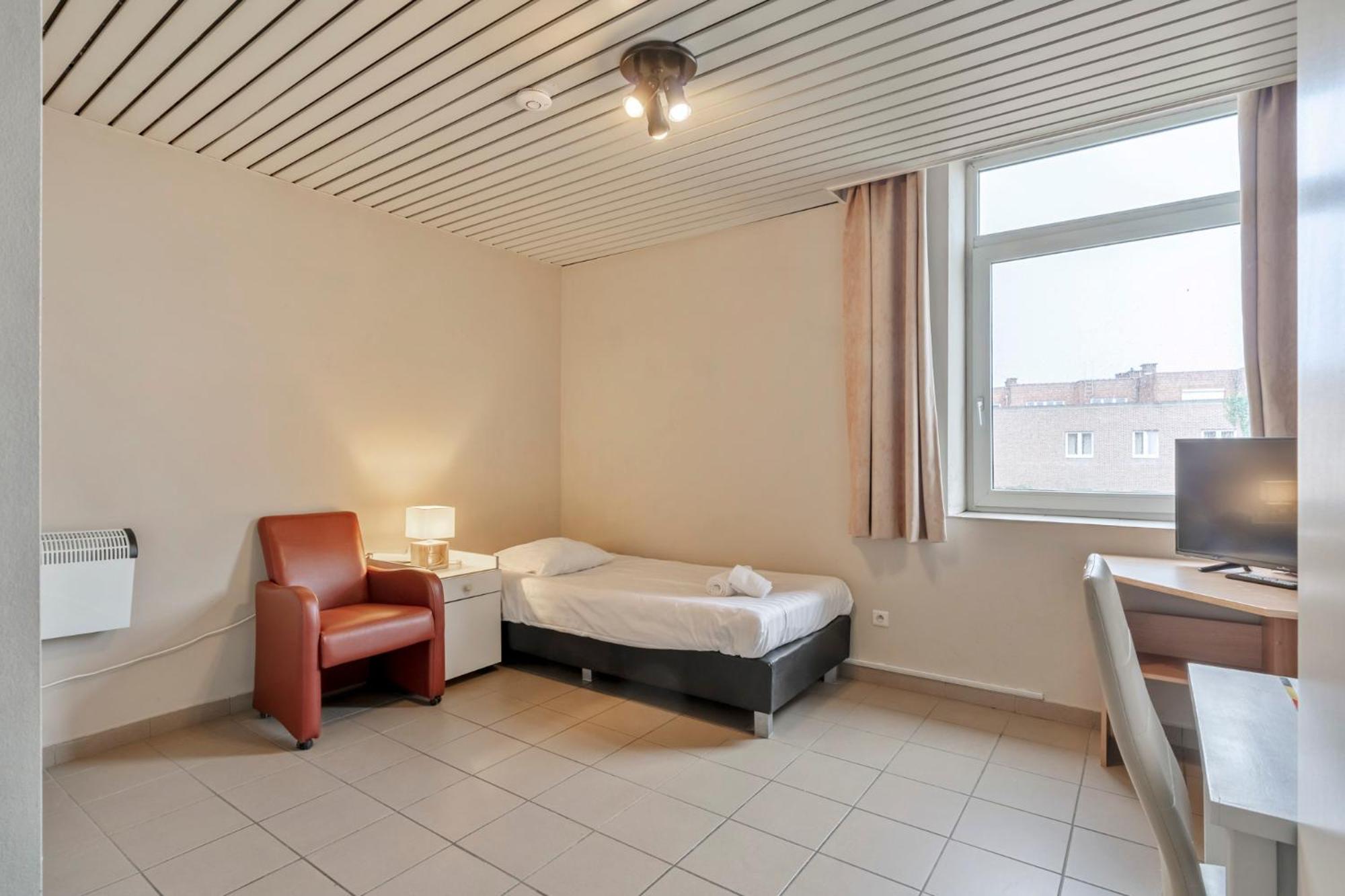 Budget Flats Leuven Bagian luar foto