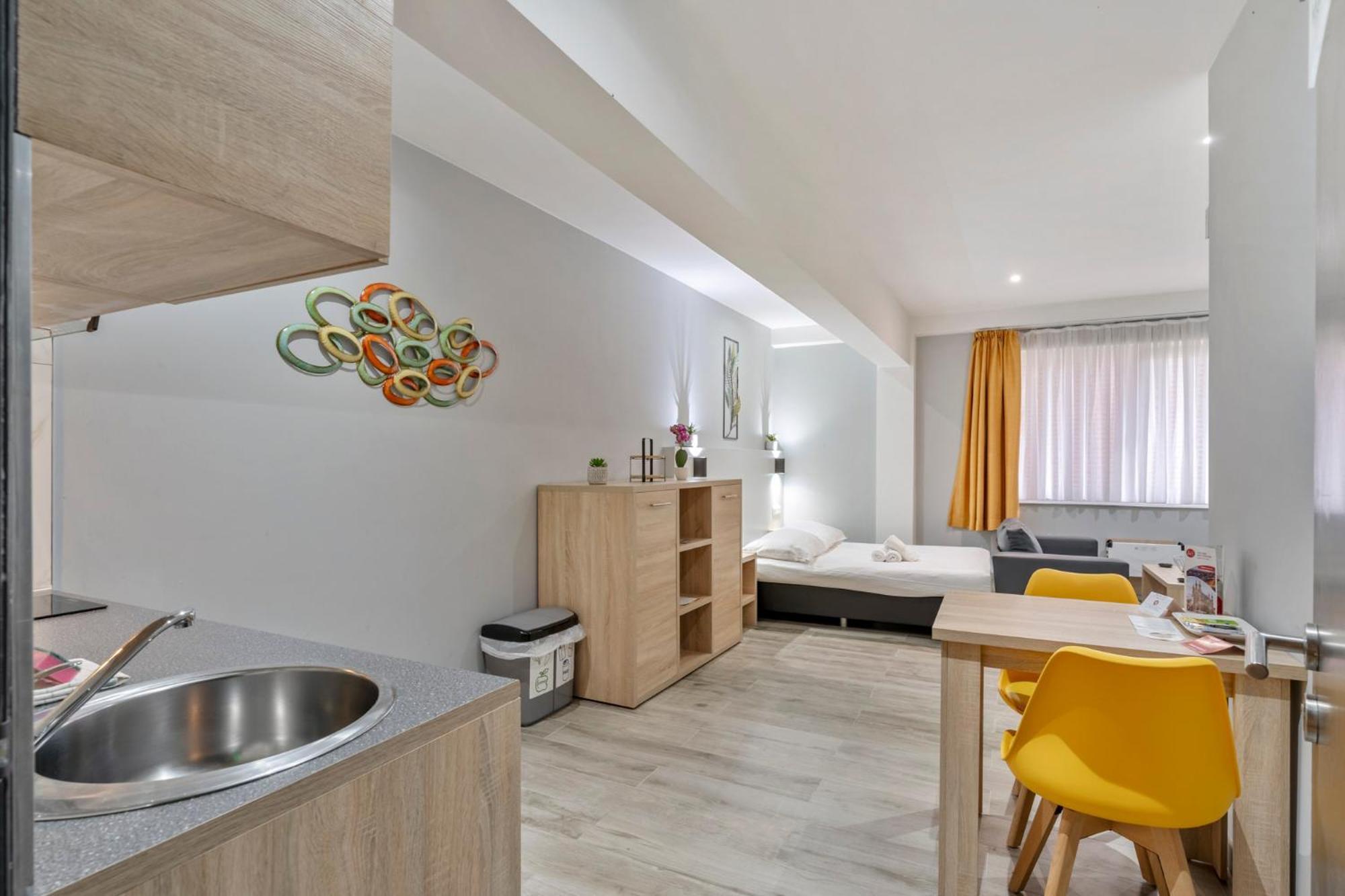 Budget Flats Leuven Bagian luar foto