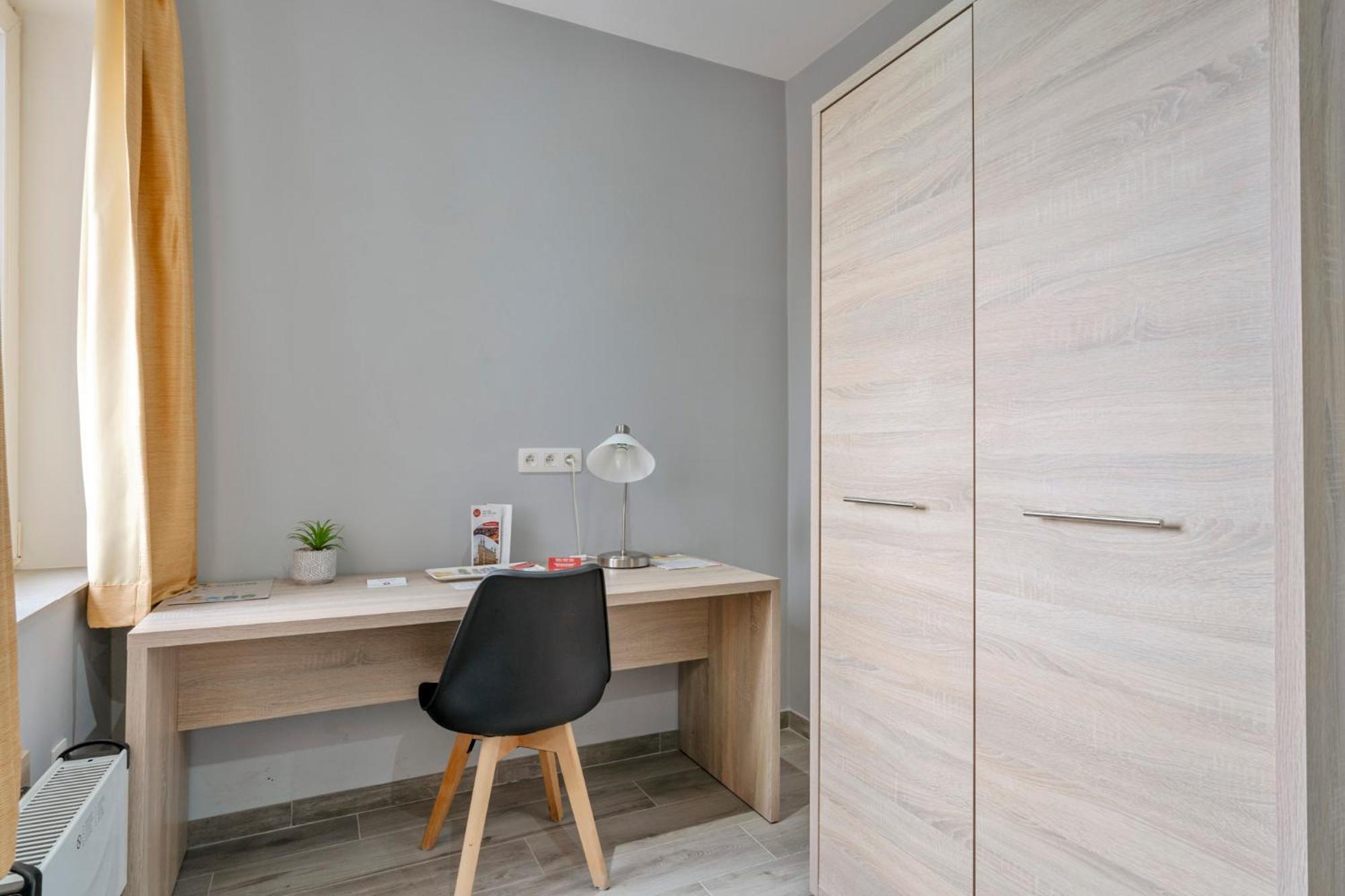 Budget Flats Leuven Bagian luar foto