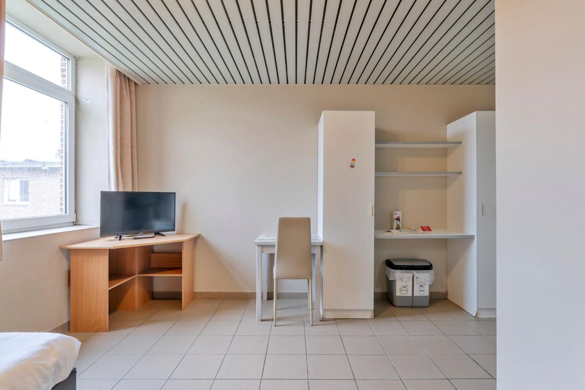 Budget Flats Leuven Bagian luar foto