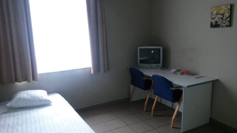 Budget Flats Leuven Bagian luar foto