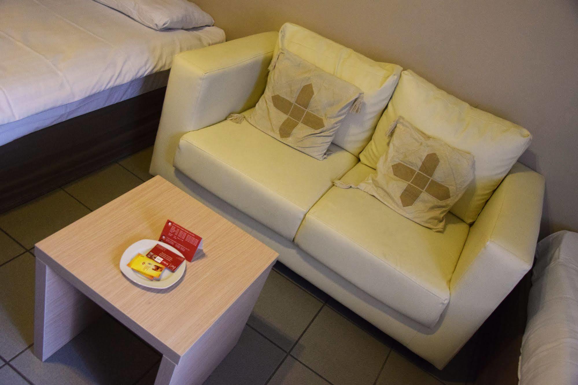 Budget Flats Leuven Bagian luar foto