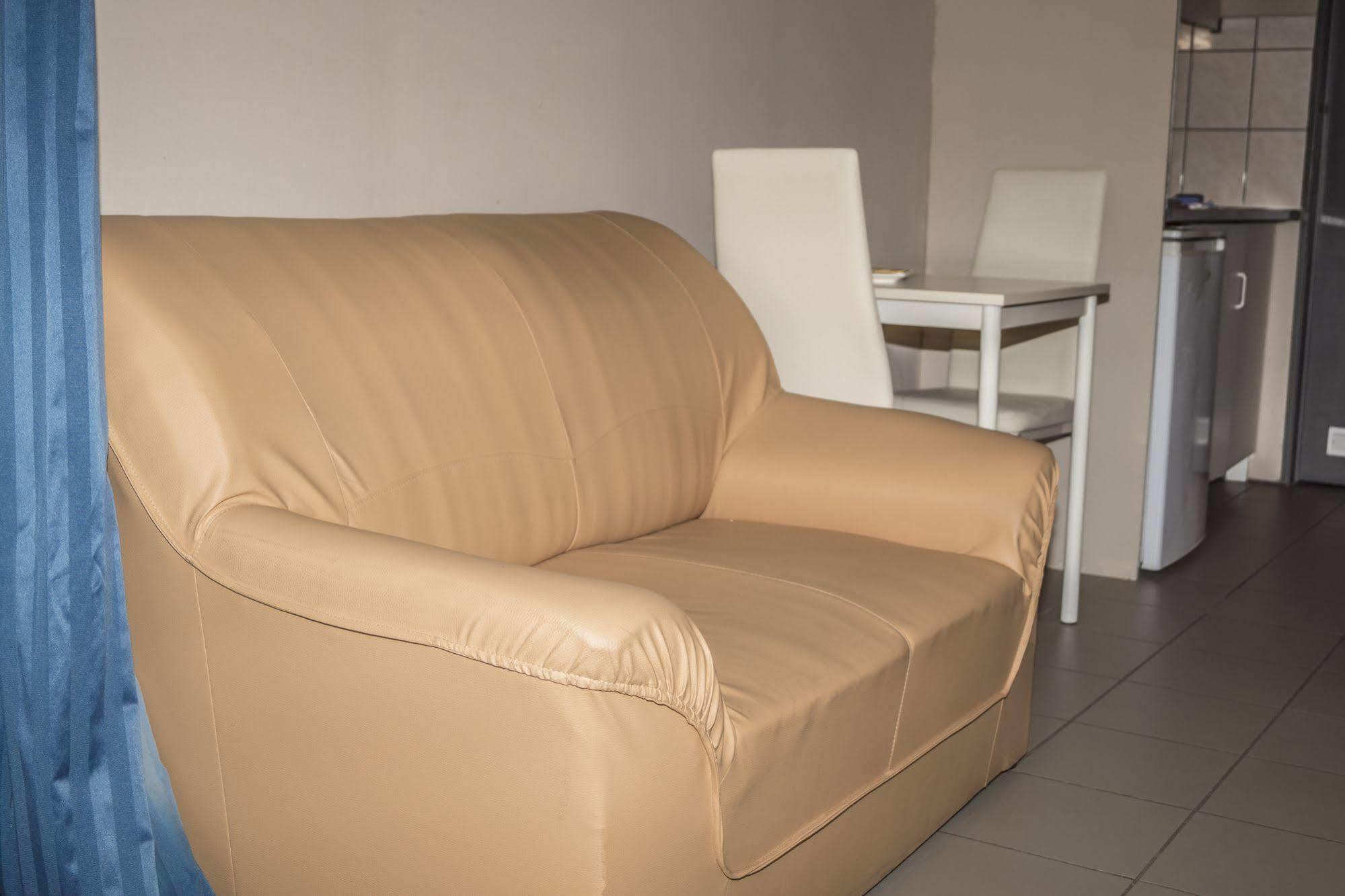Budget Flats Leuven Bagian luar foto